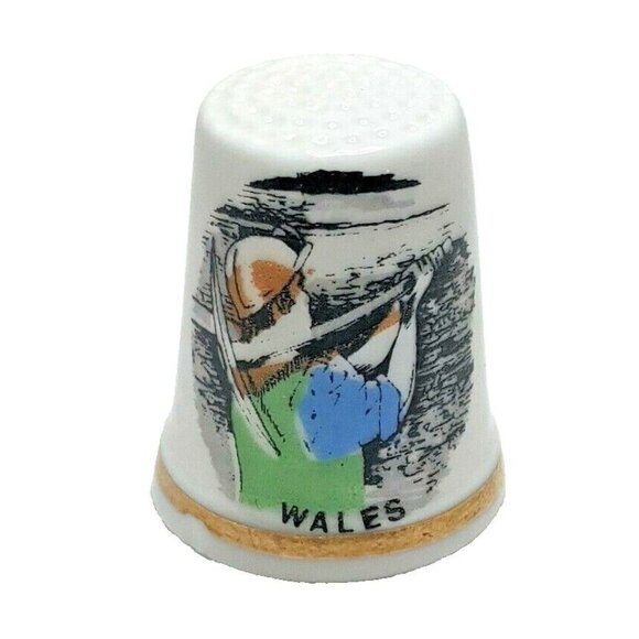 Vintage Wales Coal Miner Fine Bone China Souvenir Collectors Thimble - Picture 1 of 5